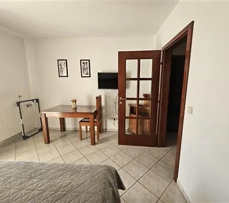 Astella * 프예스차나 우발라